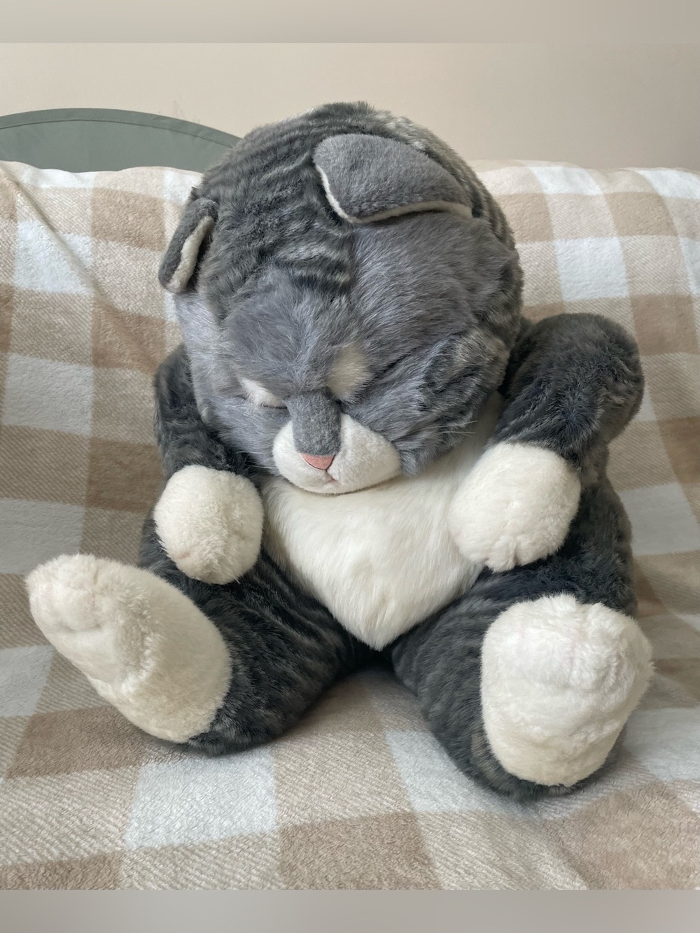RARE Japan Collectable Oriental Toy Grey and Cream Plush Cat Stuffed Animal